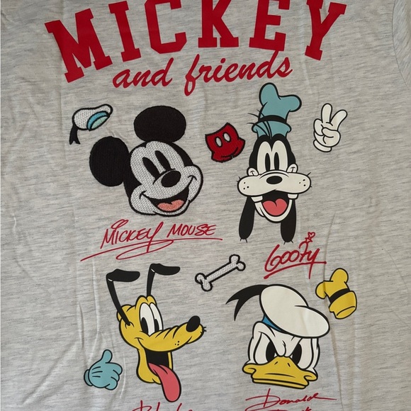 Character Kids Disney Tee - Picture 6 of 6